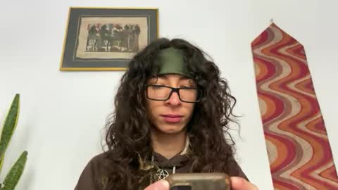 Snapshot of camille_delrey chatting on 15, 12, 2025 Camille online show from 15, 12, 2025