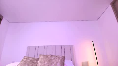 Camille Lynn online show from 21, 4, 2026