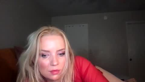 Snapshot of camilleclairexo chatting on 7, 5, 2026 camilleclairexo online show from 7, 5, 2026