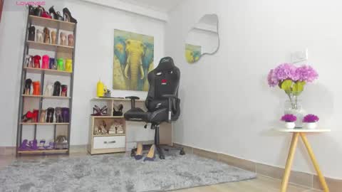 Snapshot of camillevega_01 chatting on 27, 11, 2025 camillevega_01 online show from 27, 11, 2025