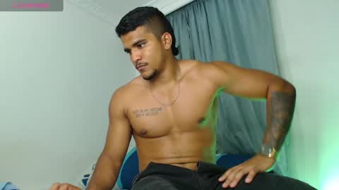 camilo_contre21 online show from 11, 1, 2025
