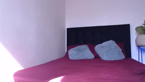 camilo_contre21 online show from 4, 2, 2026