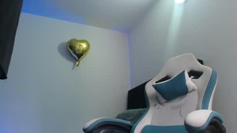 Snapshot of camilo_contre21 chatting on 19, 6, 2026 camilo_contre21 online show from 19, 6, 2026
