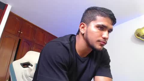 Snapshot of camilo_contre21 chatting on 21, 6, 2026 camilo_contre21 online show from 21, 6, 2026