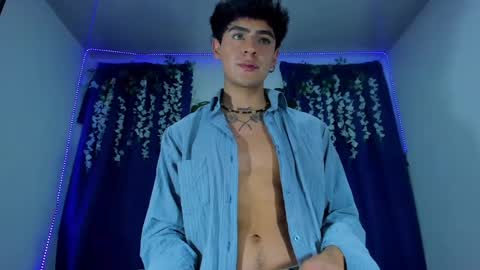 Snapshot of camilo_xcam chatting on 18, 2, 2025 CAMILO online show from 18, 2, 2025