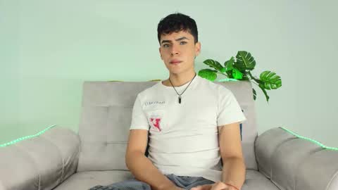 Snapshot of camilo_xcam chatting on 20, 9, 2025 CAMILO online show from 20, 9, 2025