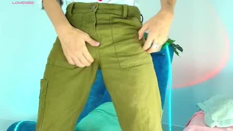 Snapshot of camilo_xcam chatting on 14, 12, 2025 CAMILO online show from 14, 12, 2025