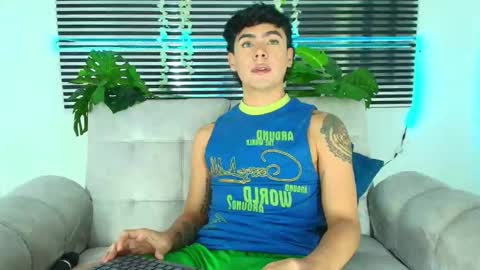 Snapshot of camilo_xcam chatting on 12, 1, 2026 CAMILO online show from 12, 1, 2026