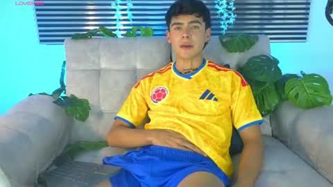 Snapshot of camilo_xcam chatting on 17, 6, 2026 CAMILO online show from 17, 6, 2026