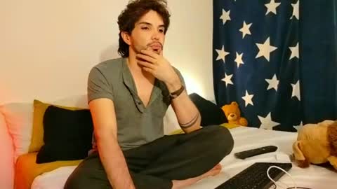 Snapshot of camilosaennz chatting on 24, 6, 2026 camilo online show from 24, 6, 2026
