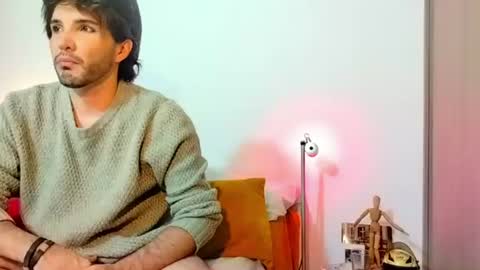 Snapshot of camilosaennz chatting on 12, 7, 2026 camilo online show from 12, 7, 2026