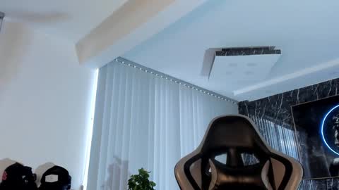 Camilo Watson online show from 26, 1, 2025