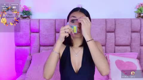 Snapshot of camiluxe chatting on 27, 10, 2025 camiluxe online show from 27, 10, 2025