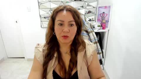 camixxx_m online show from 25, 4, 2026