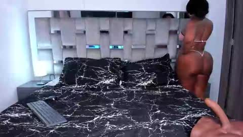 Camila online show from 4, 3, 2025