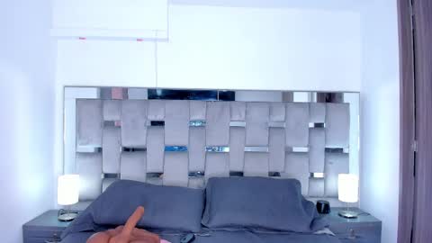 Camila online show from 19, 10, 2025