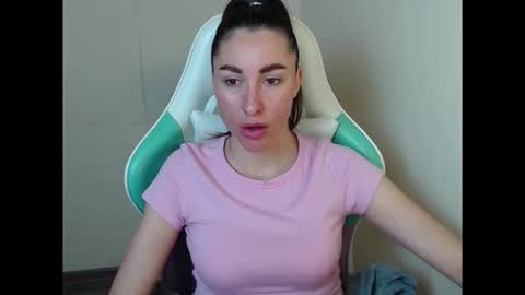 cammila horn online show from 26, 4, 2026