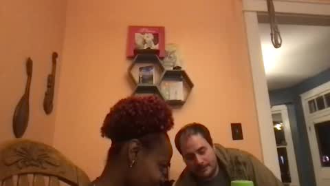 Snapshot of camunity chatting on 1, 4, 2026 camunity online show from 1, 4, 2026