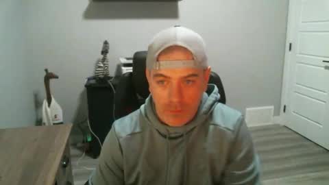 CanadianBacon6969 online show from 4, 4, 2026