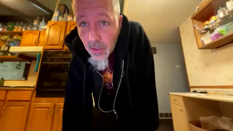 Snapshot of canadianchris1007 chatting on 10, 3, 2025 Chris online show from 10, 3, 2025