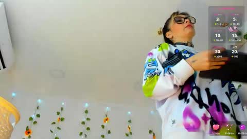 Candie  online show from 10, 9, 2025