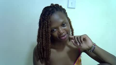 candiemaya online show from 17, 4, 2026