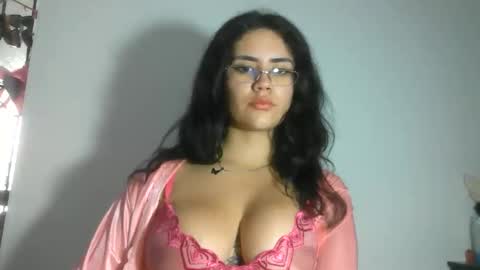 candisara online show from 10, 6, 2026