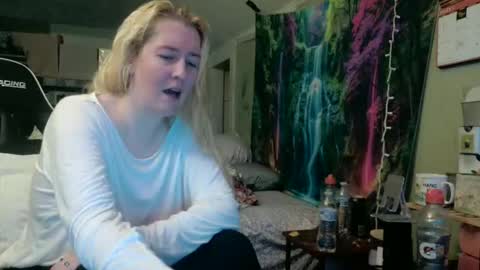 Candi online show from 13, 5, 2026