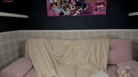 Candy online show from 15, 6, 2026