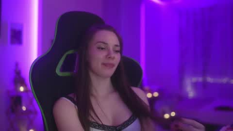 Candy Storm online show from 13, 3, 2026