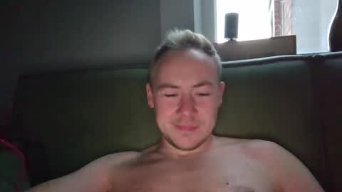 candy_boy_xoxo online show from 7, 6, 2026