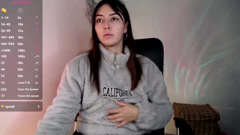   online show from 25, 1, 2025