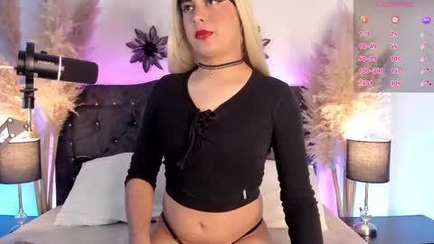 Snapshot of candy_canne__ chatting on 11, 3, 2025 CamilaInstagram candy canne Pvt open online show from 11, 3, 2025