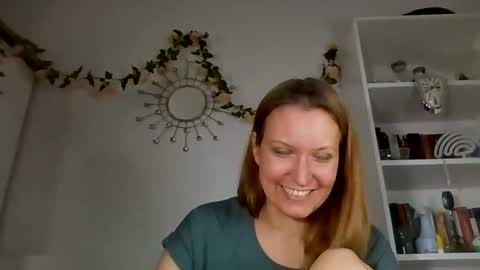 Candy Cougar online show from 8, 7, 2026