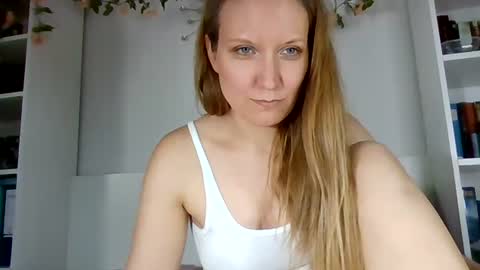 Candy Cougar online show from 10, 7, 2026