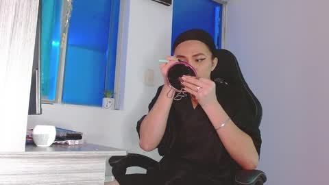 candy_giuliana21 online show from 2, 4, 2026