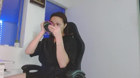 candy_giuliana21 online show from 18, 4, 2026