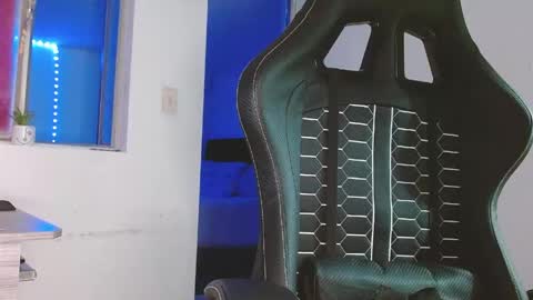 candy_giuliana21 online show from 21, 4, 2026