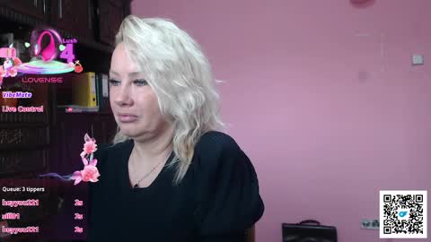 candy_hellenx online show from 14, 4, 2026