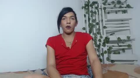 Snapshot of candy_hot_trans chatting on 11, 4, 2026 candy_hot_trans online show from 11, 4, 2026