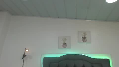 Candy online show from 10, 10, 2025