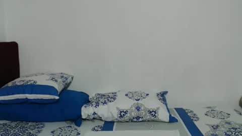 candy online show from 19, 4, 2026