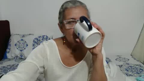 candy online show from 21, 4, 2026