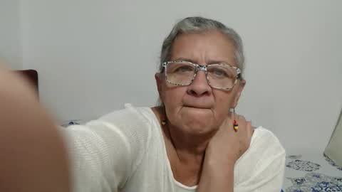 candy online show from 21, 4, 2026