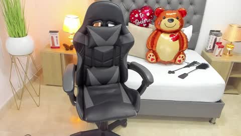 CANDY online show from 18, 2, 2025