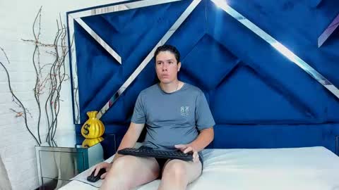 Snapshot of candyandsteven chatting on 11, 9, 2025 candyandsteven online show from 11, 9, 2025