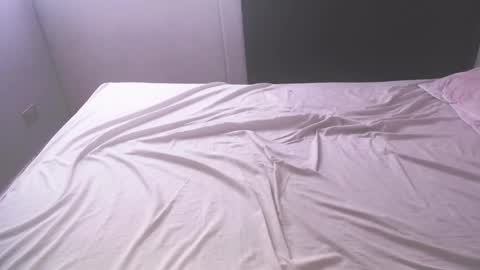 Snapshot of candyceeh chatting on 16, 11, 2025 Candy online show from 16, 11, 2025