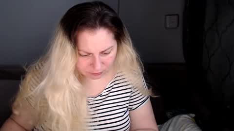 Laura online show from 2, 2, 2026