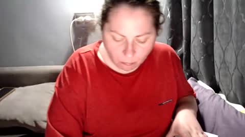 Laura online show from 23, 4, 2026