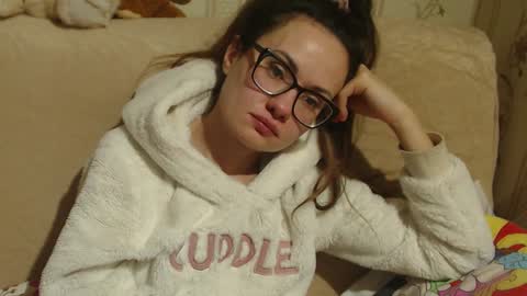 say meow and send tips  online show from 3, 3, 2025